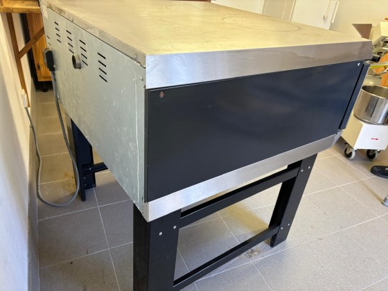 Haussler Stone Oven Pic 04